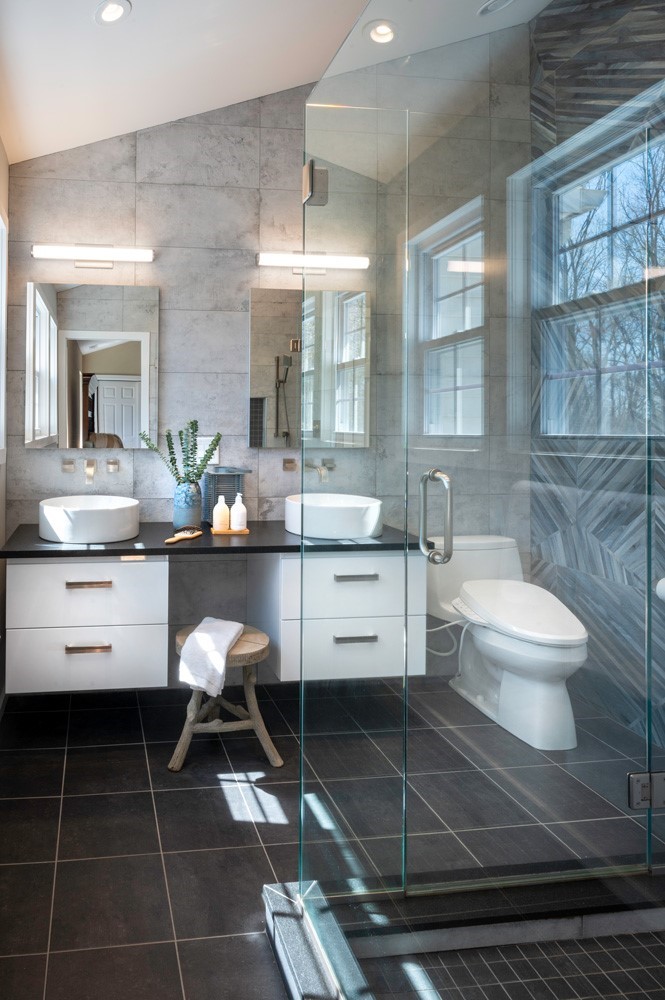 High Modern In London, Primary Bathroom