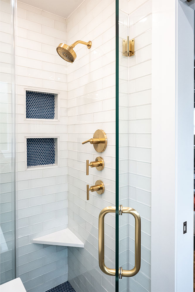White Plains, London Bathroom 1